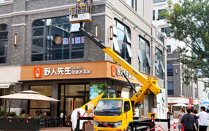 穿街过巷“灵活侠”：徐工 GKS28高空作业车把复杂施工变成“行云流水”
