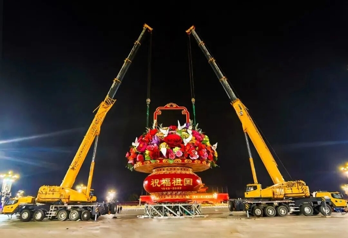 连续15载，徐工“赴约”天安门，献礼祖国！
